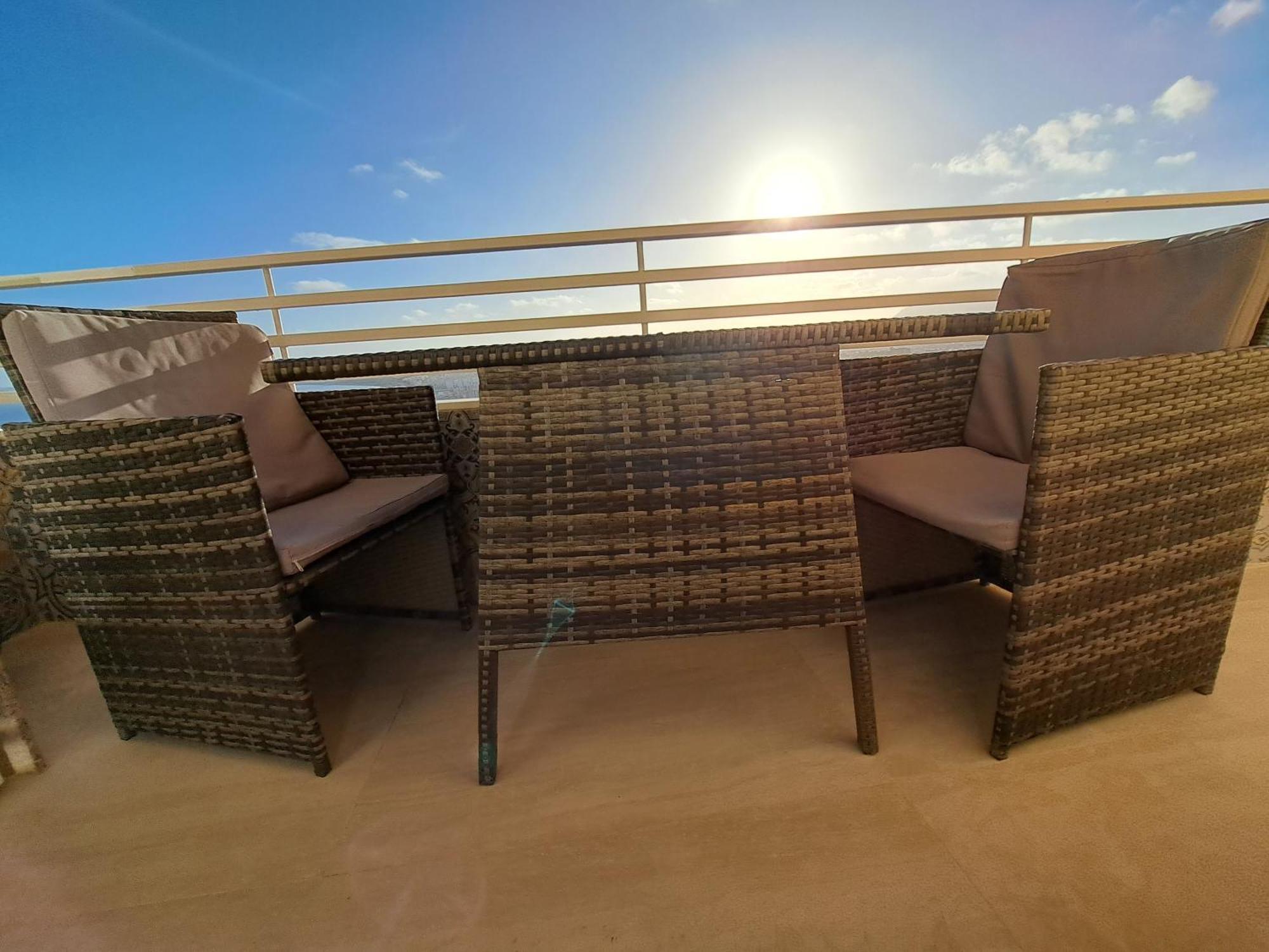 Alicante Skylights Apartments Phòng bức ảnh