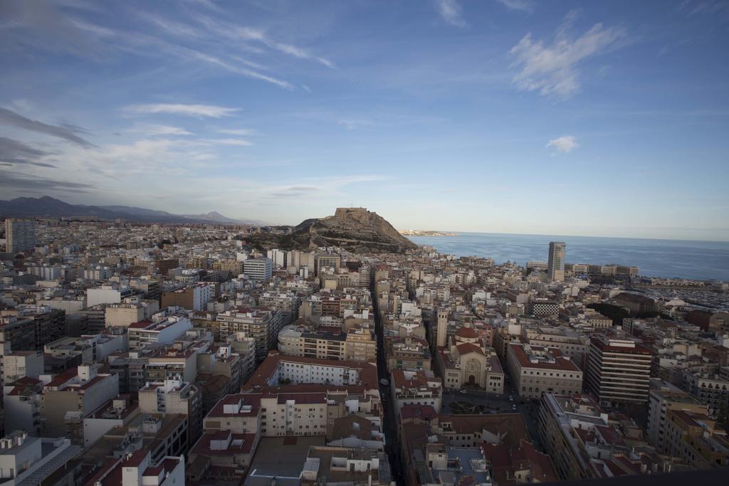 Alicante Skylights Apartments Phòng bức ảnh